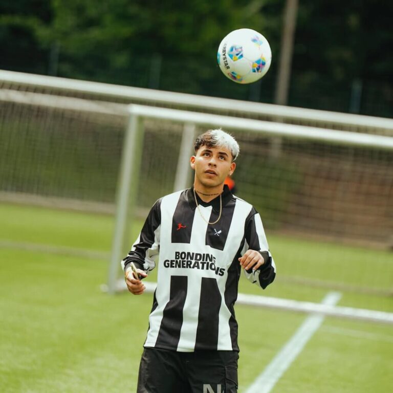 Rivaldios10: A Football Fan Identity Built on Passion, Legacy, and the Number 10